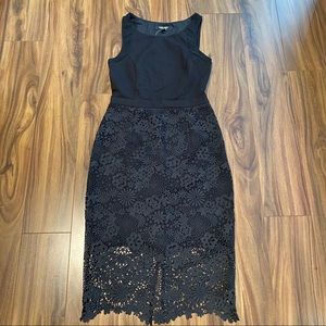 Ever New Gabrielle Lace Pencil Dress - Size 4